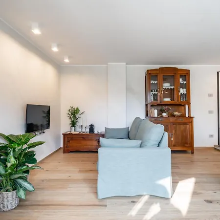 Sunshine - Luxury Property, With Pool & Large Private Garden, Few Steps From The Beach, Ideal For Families, Large Groups And People With Mobility Issuess ヴィラ *